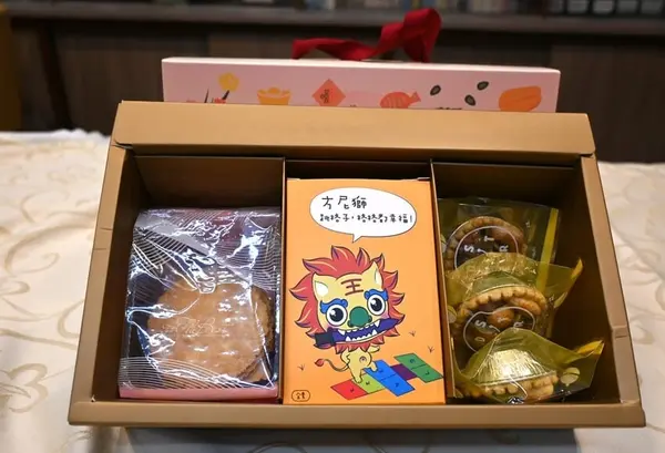 米香菓菓